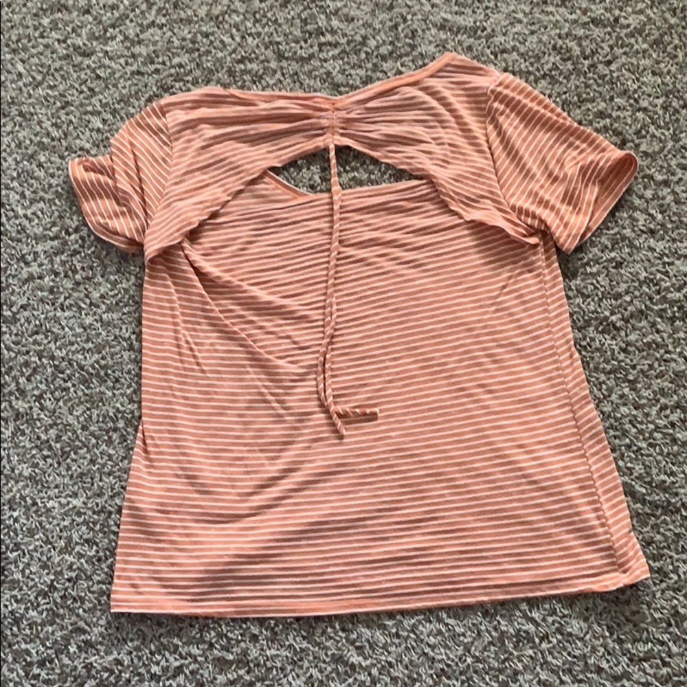 t-shirt - Picture 2 of 2